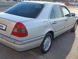 Mercedes-Benz C 200 1994 года за 2 100 000 тг. в Астана – фото 3