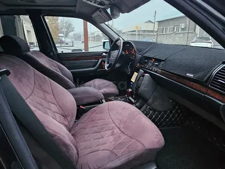 Mercedes-Benz S 320 1997 года за 9 000 000 тг. в Шымкент – фото 25