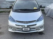 Toyota Estima, 2005