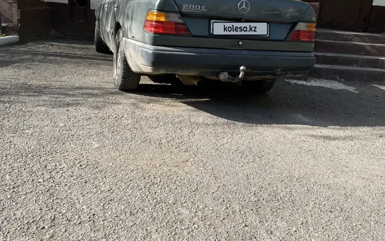 Mercedes-Benz E 200 1989 годаүшін500 000 тг. в Астана