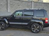 Jeep Cherokee 2008 годаfor8 750 000 тг. в Алматы – фото 3