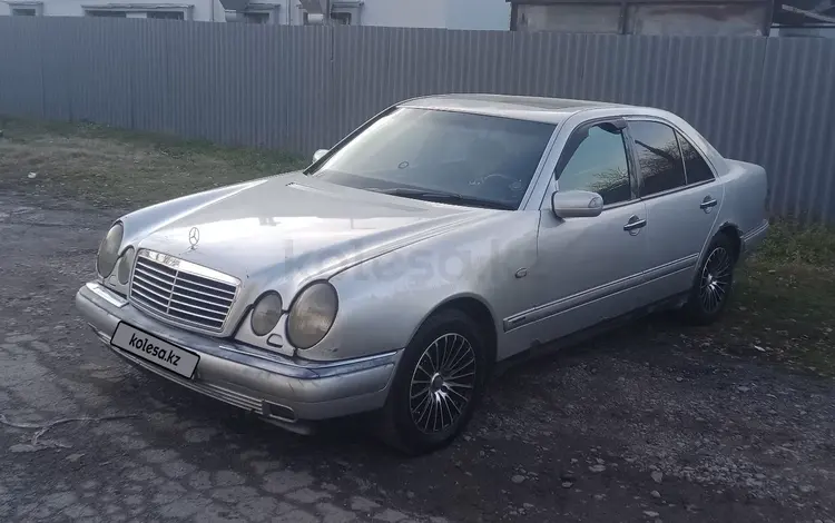 Mercedes-Benz E 320 1996 годаүшін2 600 000 тг. в Алматы