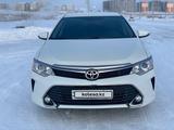 Toyota Camry 2016 года за 14 700 000 тг. в Усть-Каменогорск – фото 2