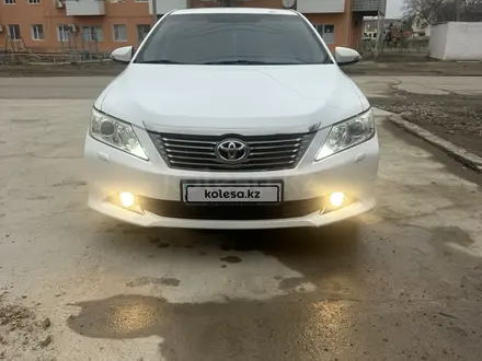 Toyota Camry 2013 года за 11 500 000 тг. в Актау – фото 2