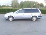 Volkswagen Passat 2002 года за 3 500 000 тг. в Атырау – фото 2