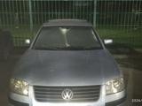 Volkswagen Passat 2002 года за 3 500 000 тг. в Атырау – фото 4