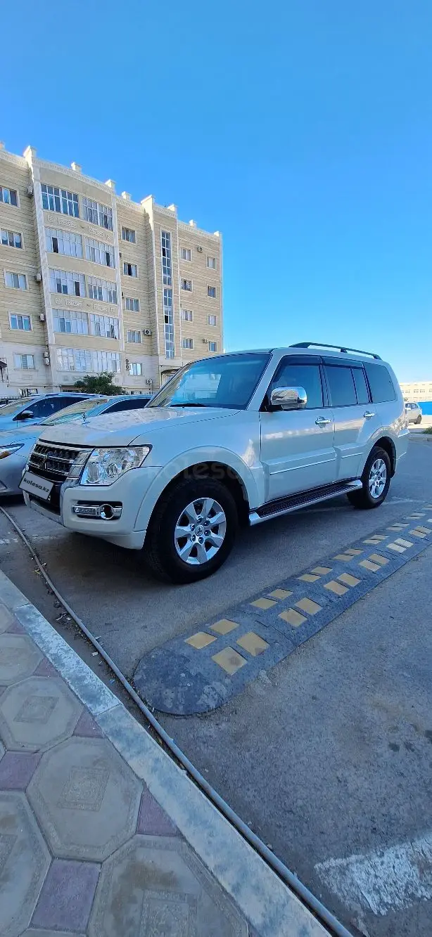 Mitsubishi Pajero, 2021