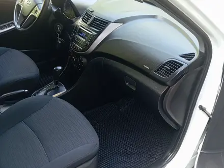 Hyundai Solaris 2014 года за 5 100 000 тг. в Караганда – фото 11