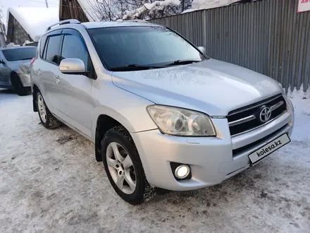 Toyota RAV4 2009 года за 6 300 000 тг. в Усть-Каменогорск – фото 2