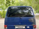 Volkswagen Caravelle 1996 года за 2 250 000 тг. в Караганда – фото 4