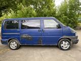 Volkswagen Caravelle 1996 года за 2 250 000 тг. в Караганда – фото 3