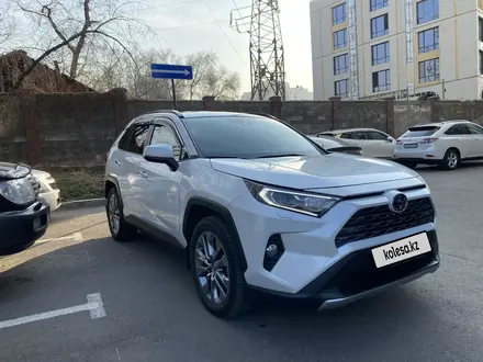 Toyota RAV4 2022 года за 19 500 000 тг. в Алматы – фото 6