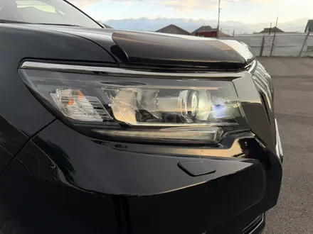 Toyota Land Cruiser Prado 2021 года за 24 700 000 тг. в Алматы – фото 4