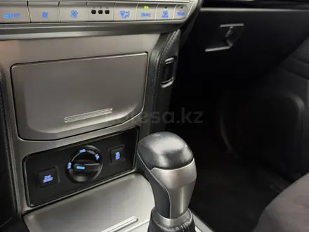 Toyota Land Cruiser Prado 2021 года за 24 700 000 тг. в Алматы – фото 15