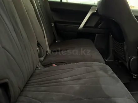 Toyota Land Cruiser Prado 2021 года за 24 700 000 тг. в Алматы – фото 19