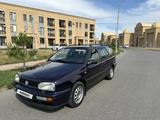 Volkswagen Golf 1998 годаүшін4 000 000 тг. в Туркестан