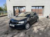 Skoda Rapid 2014 годаfor4 200 000 тг. в Караганда