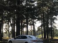 Toyota Camry 2018 годаүшін13 500 000 тг. в Семей