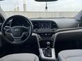 Hyundai Elantra 2018 года за 4 900 000 тг. в Актау – фото 5