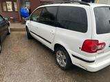 Volkswagen Sharan 2006 годаүшін3 000 000 тг. в Актобе – фото 2