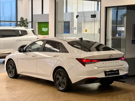 Hyundai Elantra 2021 года за 7 350 000 тг. в Астана – фото 6