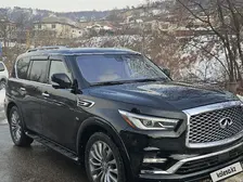 Infiniti QX80, 2015