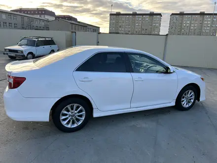 Toyota Camry 2014 года за 5 900 000 тг. в Уральск – фото 2