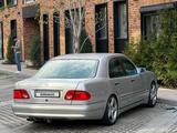 Mercedes-Benz E 320 1999 годаfor4 700 000 тг. в Кызылорда – фото 2