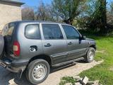 Chevrolet Niva 2008 года за 1 500 000 тг. в Шымкент – фото 2