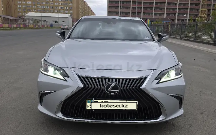 Lexus ES 350 2019 годаүшін21 750 000 тг. в Атырау