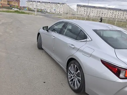 Lexus ES 350 2019 года за 21 750 000 тг. в Атырау – фото 12