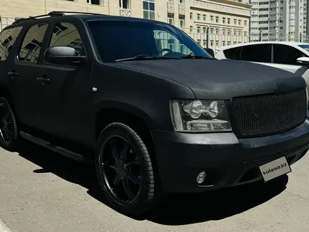 Chevrolet Tahoe 2006 года за 8 000 000 тг. в Астана – фото 2