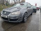 Volkswagen Jetta 2005 годаfor3 600 000 тг. в Алматы – фото 3