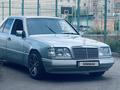 Mercedes-Benz E 280 1993 годаfor2 600 000 тг. в Тараз