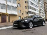 Toyota Camry 2018 годаүшін17 000 000 тг. в Петропавловск – фото 2