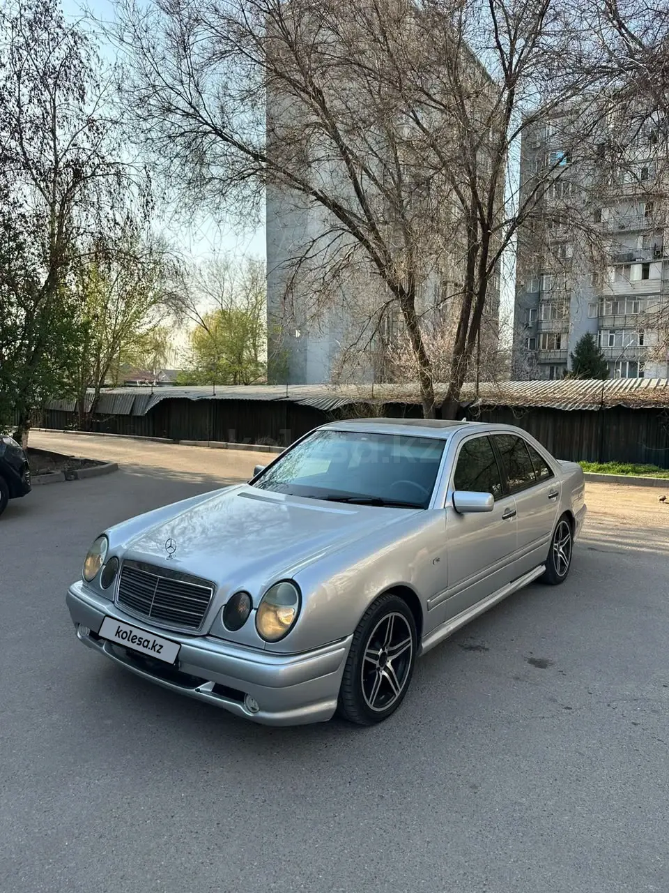Mercedes-Benz E-Class, 1997