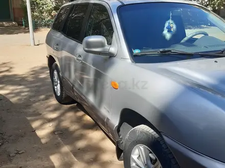 Hyundai Santa Fe 2003 года за 3 500 000 тг. в Жезказган