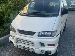 Mitsubishi Delica