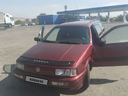 Volkswagen Passat 1992 года за 1 500 000 тг. в Талдыкорган