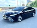 Toyota Camry 2018 года за 13 800 000 тг. в Костанай – фото 3