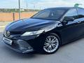 Toyota Camry 2018 года за 13 800 000 тг. в Костанай – фото 20
