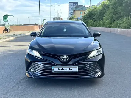 Toyota Camry 2018 года за 13 800 000 тг. в Костанай – фото 21