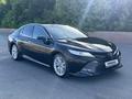 Toyota Camry 2018 года за 13 800 000 тг. в Костанай – фото 22