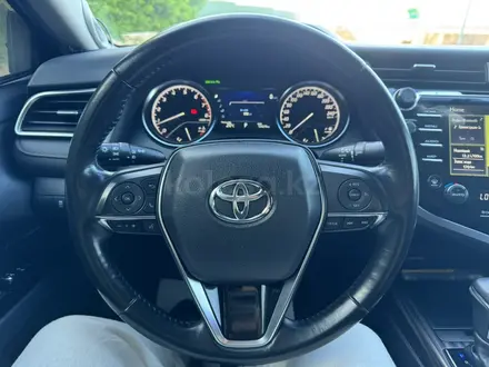 Toyota Camry 2018 года за 13 800 000 тг. в Костанай – фото 41