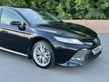Toyota Camry 2018 года за 13 800 000 тг. в Костанай – фото 6