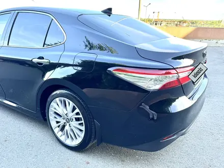 Toyota Camry 2018 года за 13 800 000 тг. в Костанай – фото 52