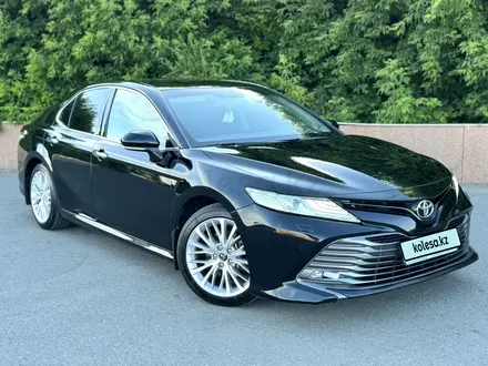 Toyota Camry 2018 года за 13 800 000 тг. в Костанай – фото 9