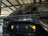 Крышка багажника Lexus RX 350 за 1 000 тг. в Алматы