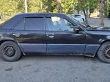 Mercedes-Benz E 230 1990 года за 1 200 000 тг. в Экибастуз – фото 3