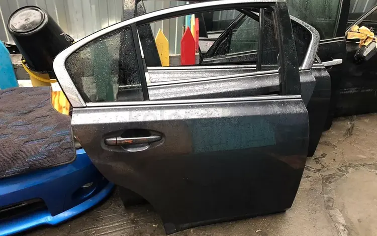 Двери на Subaru Legacy за 35 000 тг. в Алматы
